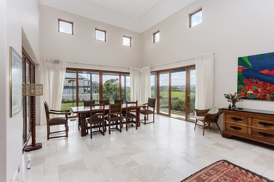 To Let 4 Bedroom Property for Rent in Atlantic Beach Golf Estate Western Cape